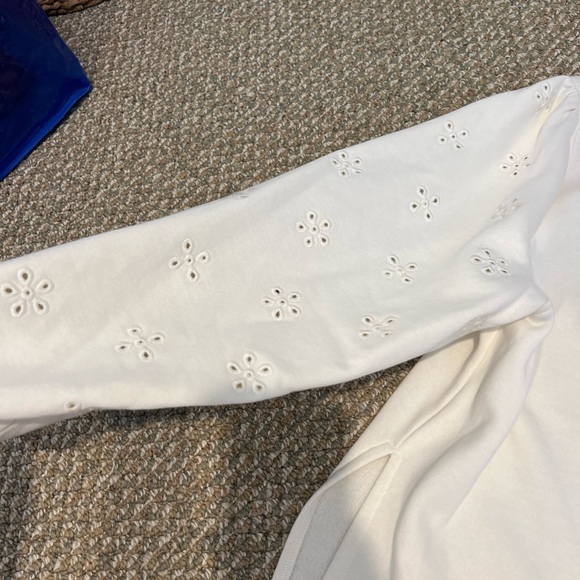 H&M MAMA Maternity Sweatshirt with Eyelet Embroidery Cream Large - Picture 6 of 13